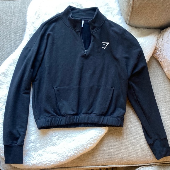 Gymshark Tops - Gymshark cropped hoodie